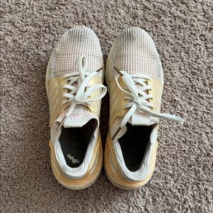 Adidas Cream and Yellow Running Shoes